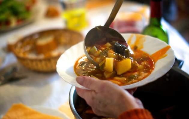 Cómo mantener la comida caliente