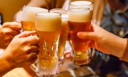 ¿Beber cerveza es bueno para los huesos?