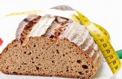 La diferencia entre el pan integral y el pan blanco