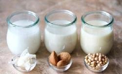 Leche de soja, almendras y coco: propiedades nutricionales