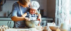Niños en casa: porque cocinar juntos es bueno para toda la familia