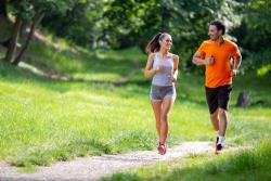 Realizar actividad física regular ayuda a regenerar los tejidos del cuerpo humano