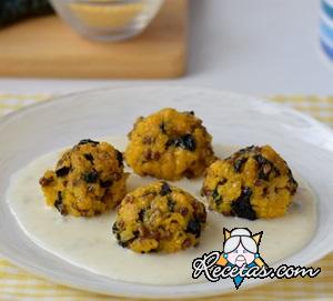 Albóndigas de polenta y lentejas