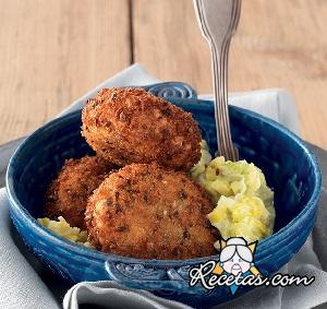 Albóndigas de ternera y zanahoria con salsa de puerros