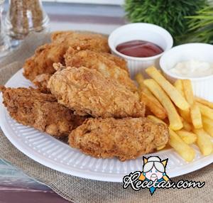 Alitas de pollo fritas