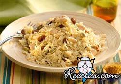 Arroz basmati con frutos secos