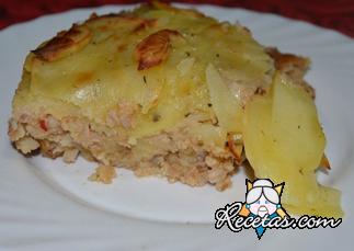 Atún al horno con patatas