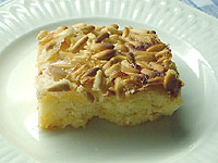 Bizcocho con Piñones