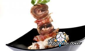 Brochetas flambeadas