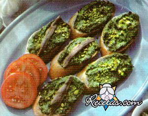 Bruschetta con pasta de hierbas