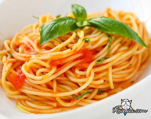 Bucatini aromáticos