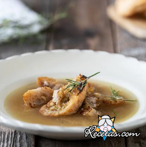 Caldo de champiñones