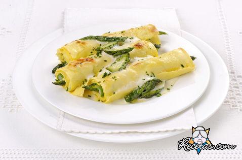 Canelones de espárragos