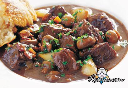 Carne a la Bourguignon