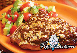 Carne con salsa criolla