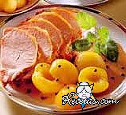 Cerdo agridulce aromático