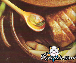 Cerdo braseado con puerros