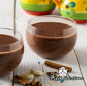 Champurrado (chocolate caliente mexicano)