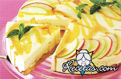Cheese cake de manzanas con salsa de caramelo