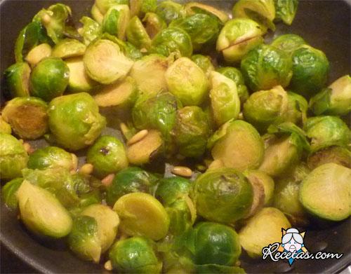 Coles de Bruselas con limón y tomill...