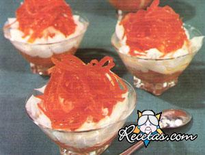 Copa con naranjas confitadas