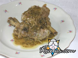 Cordero al vino blanco