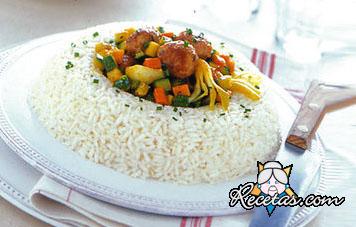 Corona de arroz con verduras