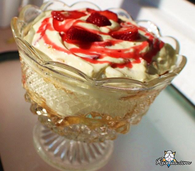 Crema de plátanos y fresas