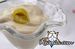 Crema helada de duraznos