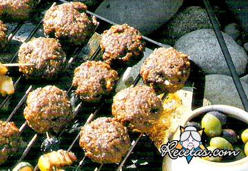 Croquetas de carne a las brasas
