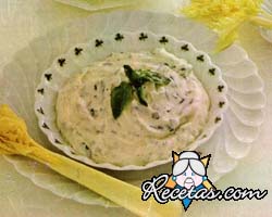 Dip de albahaca