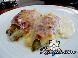 Endibias con jamón gratinadas