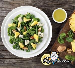 Ensalada con piña