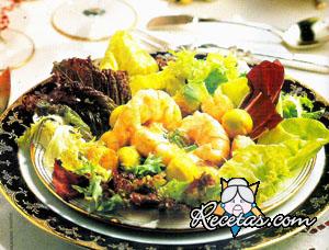 Ensalada de langostinos y aguacate