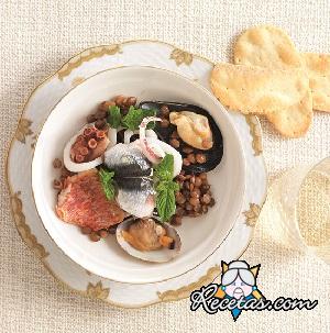 Ensalada de mariscos y lentejas