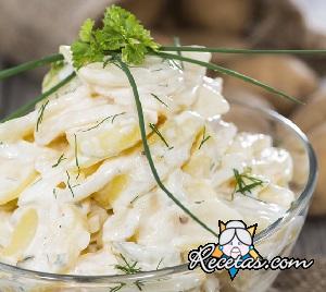 Ensalada de patatas a la griega