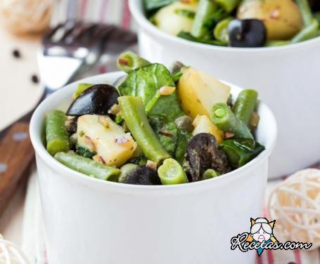 Ensalada de patatas con judías verdes y aceitunas