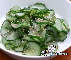 Ensalada de pepinos al estilo japonés