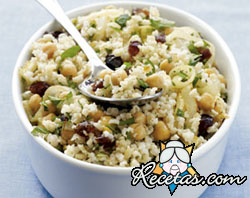 Ensalada de arroz con uvas