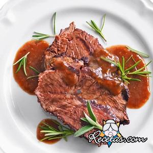 Espalda de ternera estofada en vino