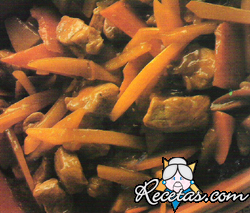 Estofado de cordero con ajíes amarillos