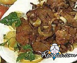 Hígado al vino tinto