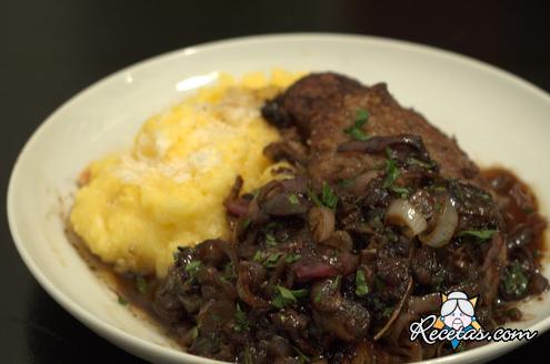 Hígado a la veneciana