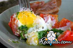 Huevos en salsa verde