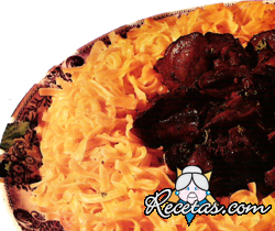 Linguine con higaditos de pollo