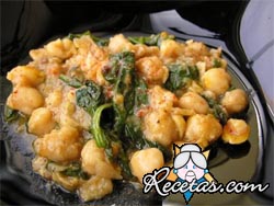 Malva con garbanzos