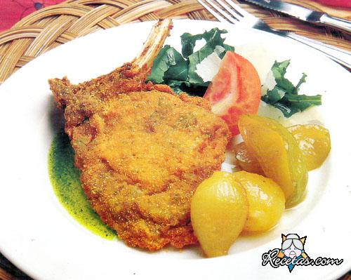 Milanesas de cerdo con cebollitas gla...