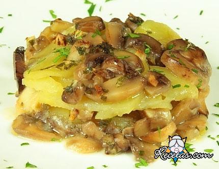 Milhojas de setas y patatas