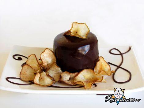 Mini cakes de pera y chocolate