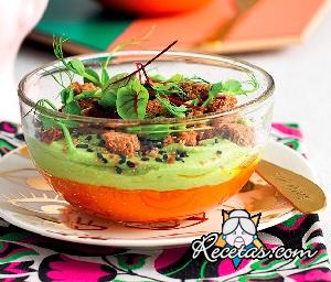 Mousse bicolor de zanahorias y aguacate